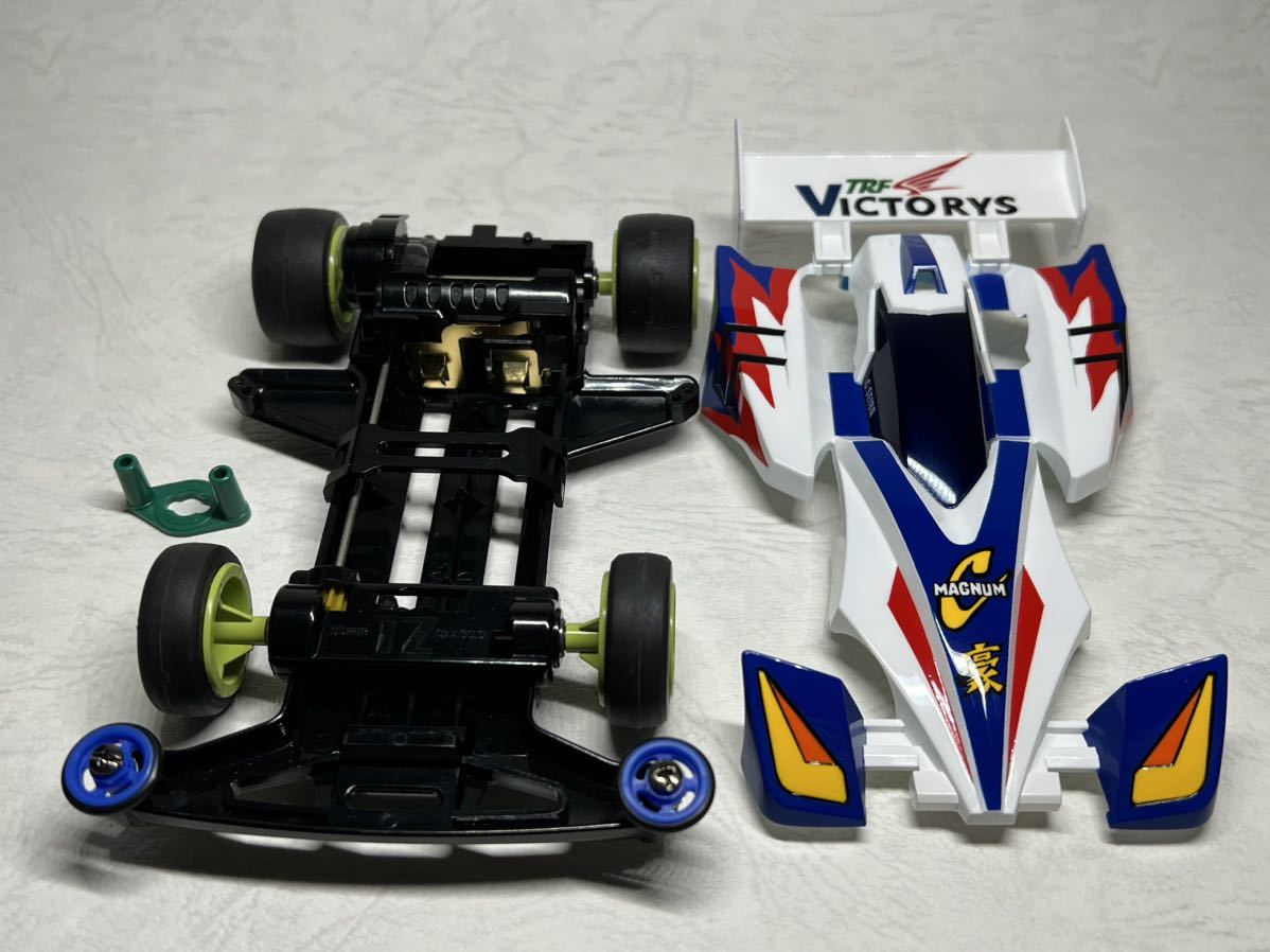 塗装済み完成品◇ミニ四駆 アニメ版 サイクロンマグナム TRFビクトリー