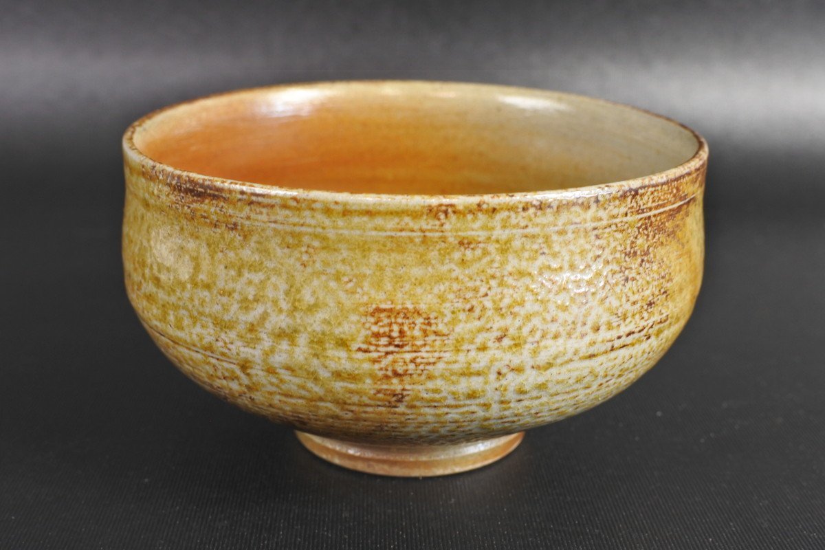▽藤原楽山 楽山造 備前 茶碗【初だし品】茶器 茶道具 抹茶碗 陶印 ▽藤原楽山 楽山造 備前 茶碗【初だし品】茶器 茶道具 抹茶碗 陶印