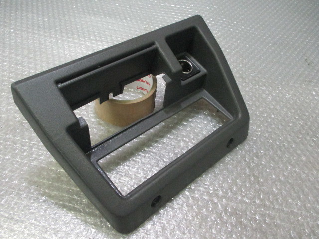 ジムニー　JA22W　JA12　純正センター・オーディオパネル　後期グレー　　A55　レターパック520円　発送可能