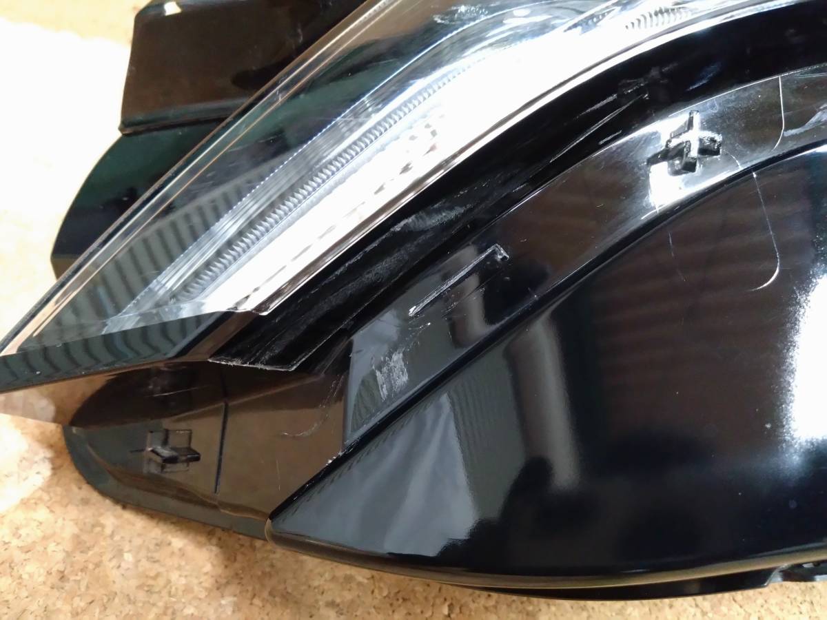 日産 ノート オーラ E13 左ヘッドライト LED ICHIKOH イチコー 1994 