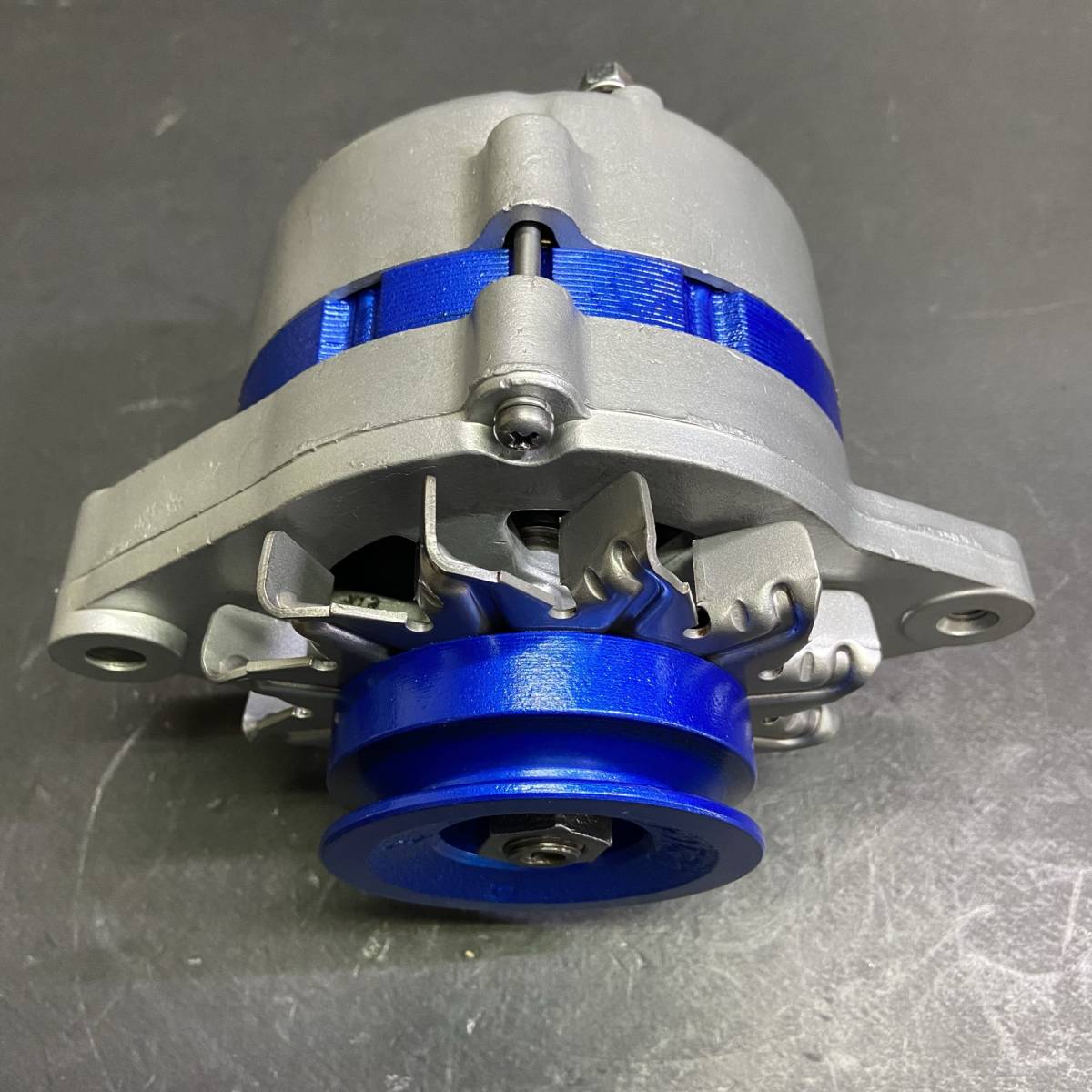 【送込】リビルト品　ホンダライフ360　ステップバン　Ｚ360　ＳＡ、ＷＡ、ＶＡ　 オルタネーター　ダイナモ　青