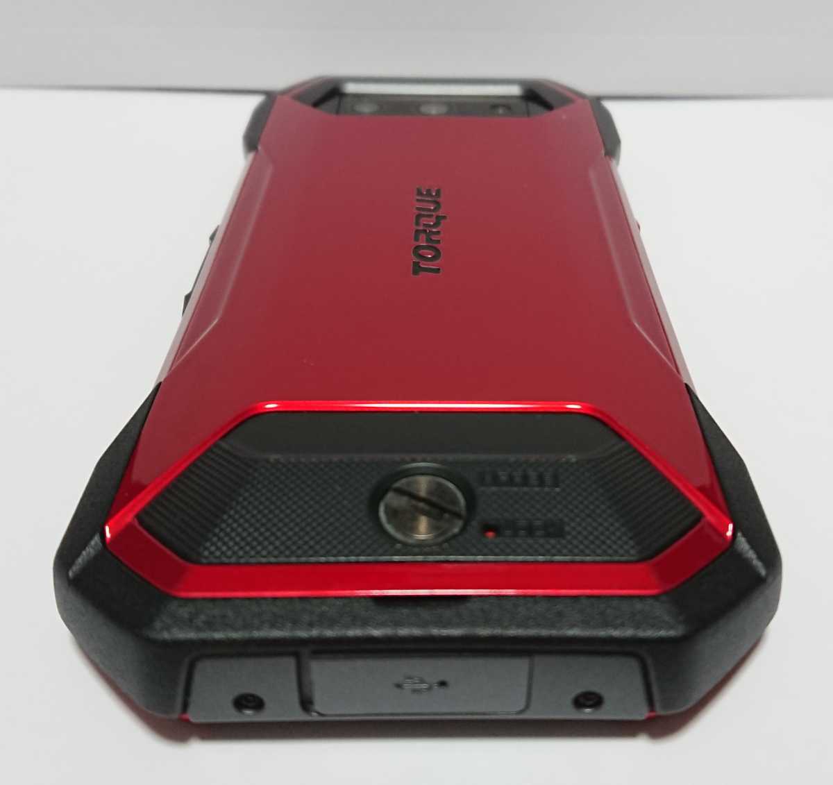 2025，限定SALE】 美品 TORQUE 5G KYG01 レッド 白ロム 本体 SIMロック