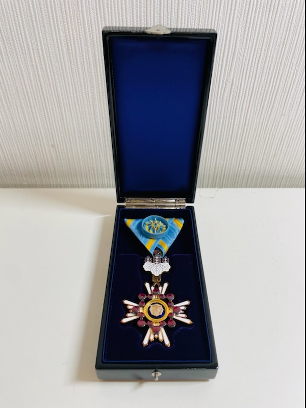 C-61251M 瑞寶小綬章 略綬 箱付き 勲章 アンティーク ずいほうしょう