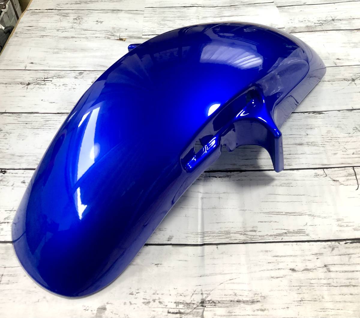 送料無料】新品 CB400SF フロントフェンダー キャンディ系ブルー NC42