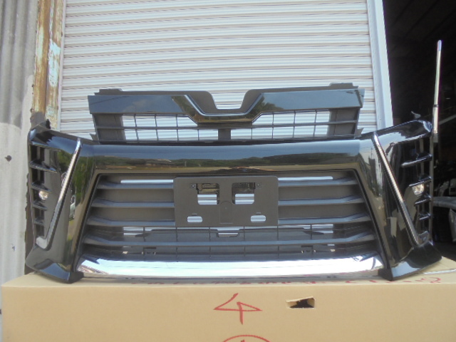 ヴォクシー　ZRR80W　ZS　後期　フロントバンパー/フォグ/コーナーポール付き　　815029