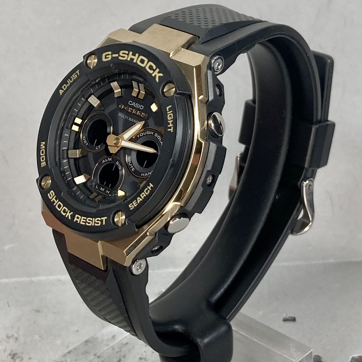 極美品 箱説付G-SHOCK GST-W300G-1A9JF GスチールG-STEEL タフ