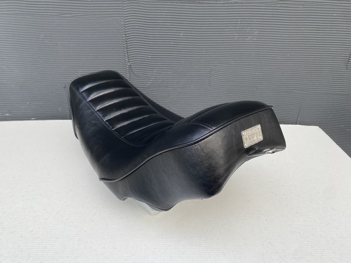 バンバン フラットシート ブラック/タックロール 【公式通販】