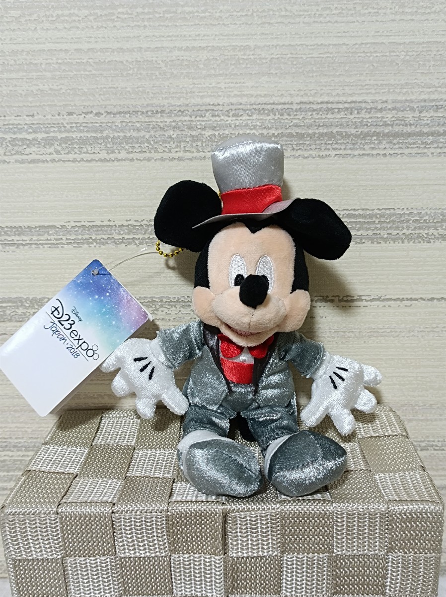 D23 expo 2018 ミッキー ドナルド グーフィー チップ デール プルート