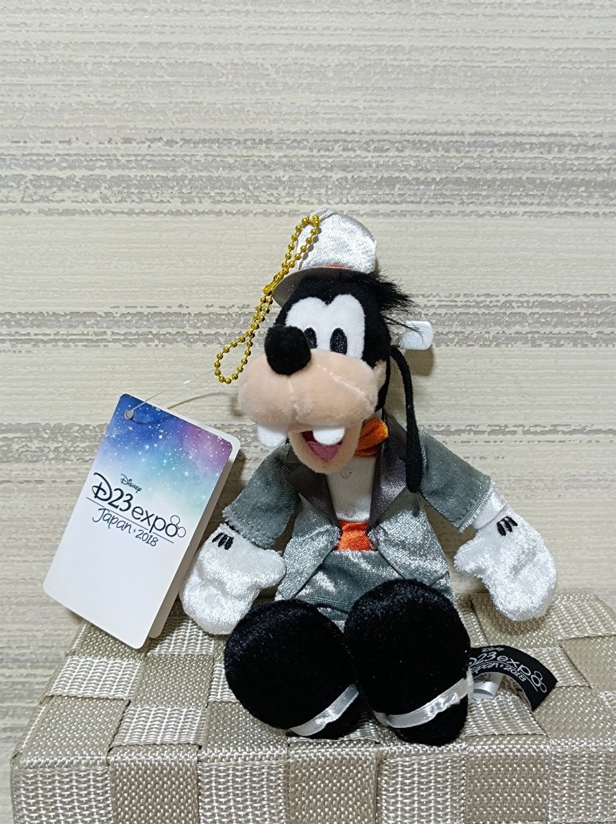 D23 expo 2018 ミッキー ドナルド グーフィー チップ デール プルート