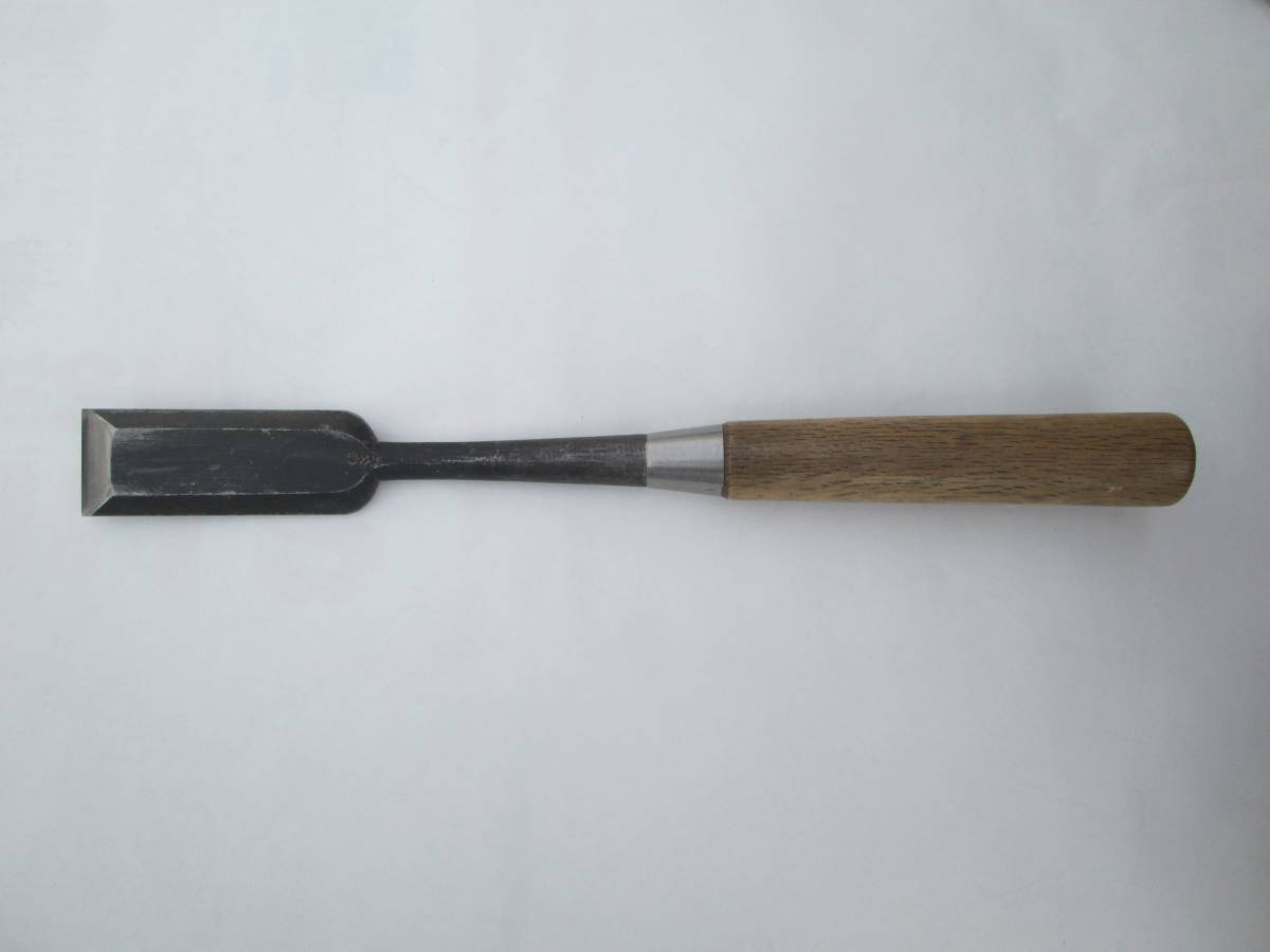 大工道具　鑿　つきノミ　３０ミリ　左久作　送料￥５２０