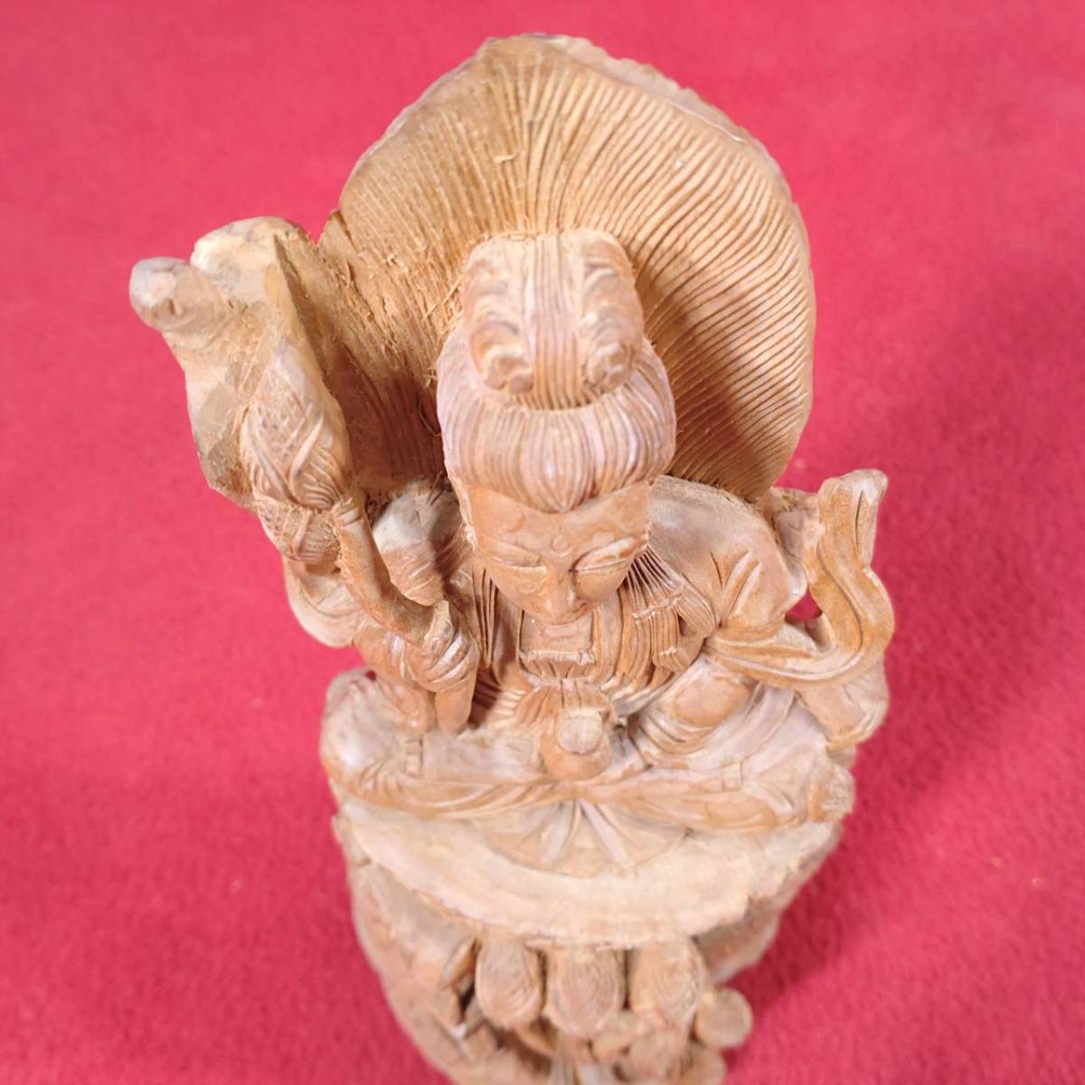 ① 旧家蔵出 旧家 名家 うぶ品 初出し 木製 龍上観音 仏像 豊穣 置物