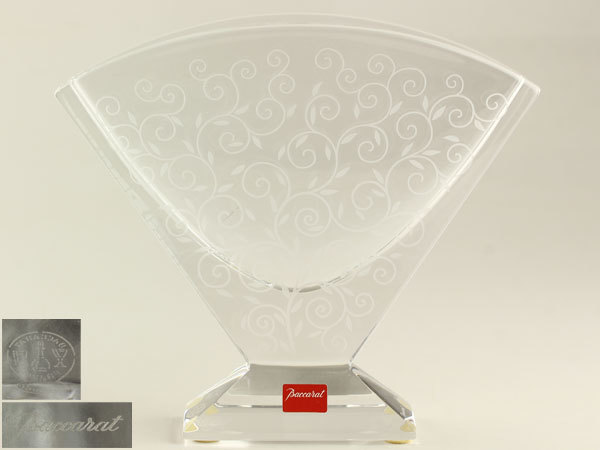 大人気 西洋美術 Baccarat バカラ フラワーベース 花瓶 H0204(バカラ)｜売買されたオークション情報、yahooの商品情報をアーカイブ公開 - オークファン バカラ