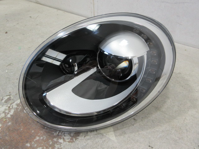 良品 VW ザ・ビートル 16CBZ 純正 HID 左ヘッドライト ザ・ビートル