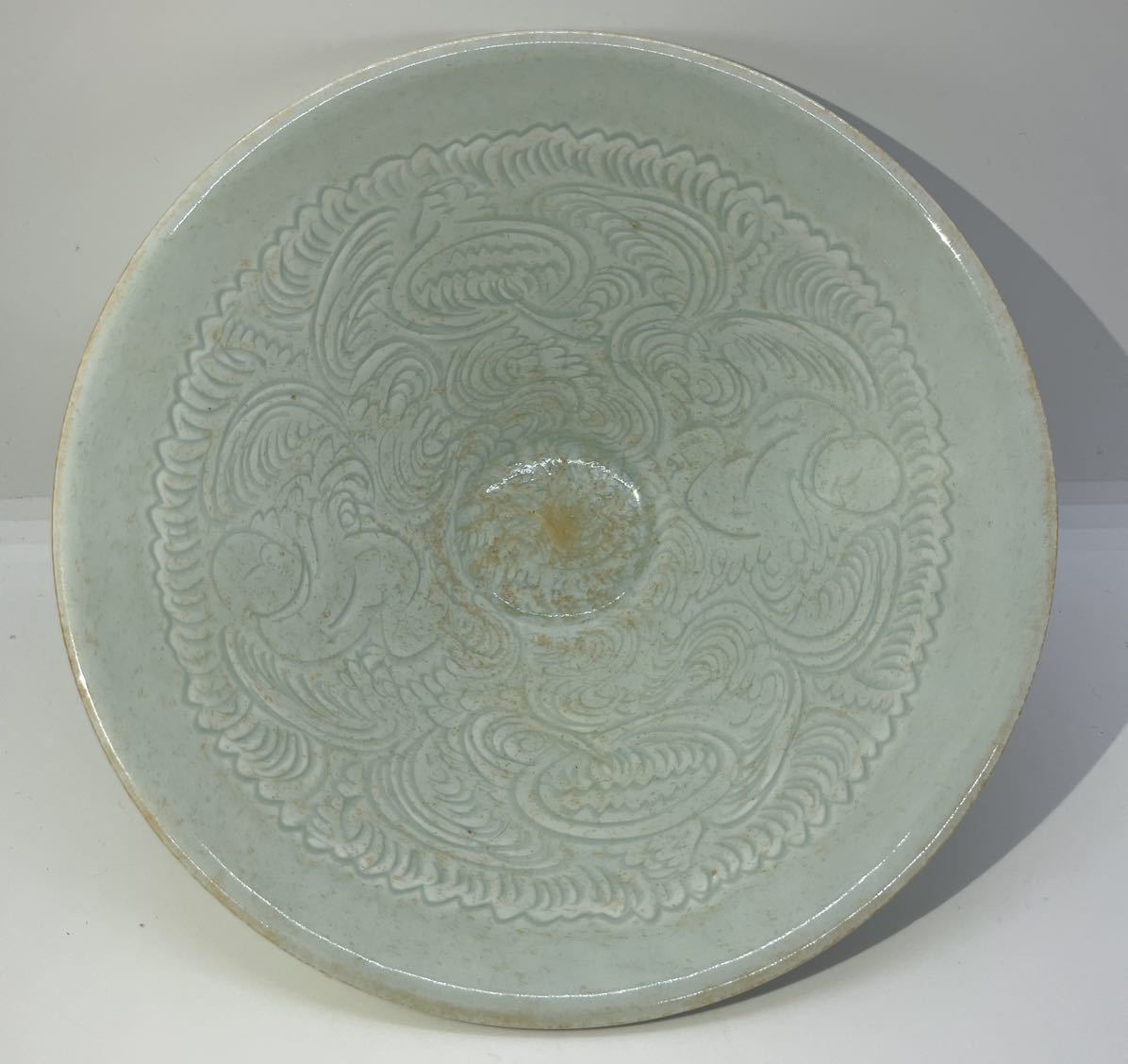 限定セール，お買い得 湖田窯 青釉 青磁 定窯 鉢 時代物 宋時代 古物 中国美術 骨董 唐物 青花 陶磁器 文房具 唐物(宋)｜売買されたオークション情報、yahooの商品情報をアーカイブ公開 - オークファン 宋