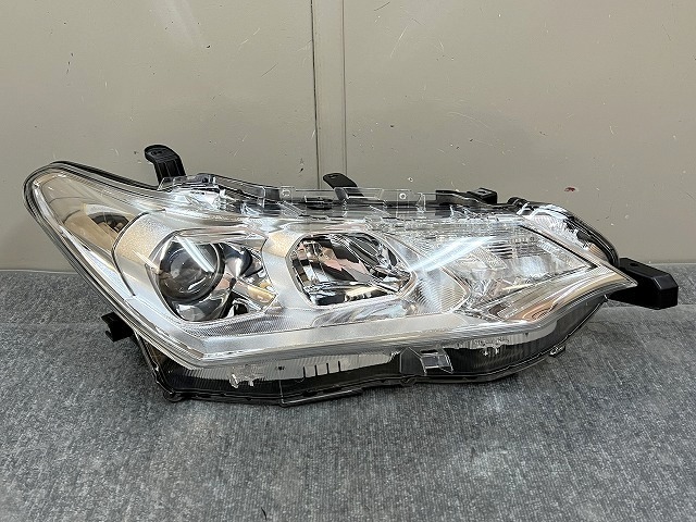 アクシオ/フィールダー NZE161 NRE160/161 ZRE162 NKE165 中期/後期 ハロゲン 右ヘッドライト/右ヘッドランプ KOITO 12-595 ▼29529/L3/あ