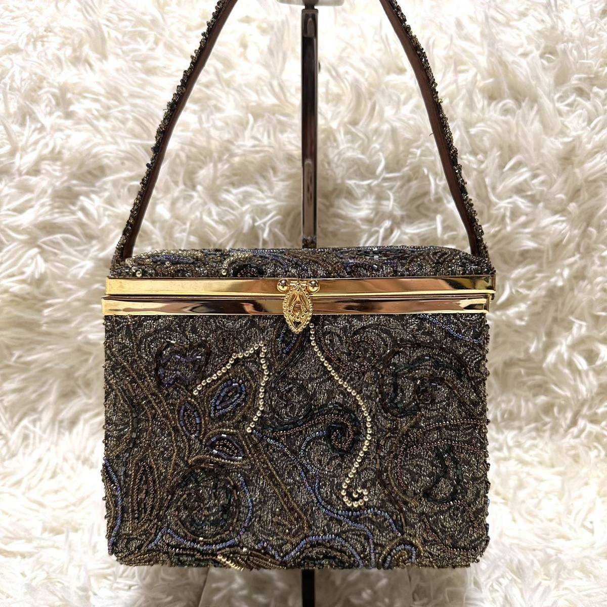 【 高級感 】ビーズバッグ ボックス型 アンティーク ジャガード ゴールド金具 手提げ ハンドバッグ 鏡 ミラー パーティー フォーマル 和装