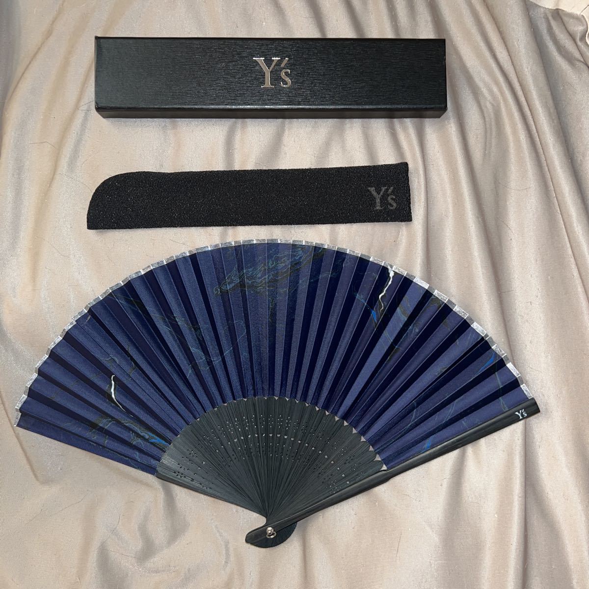 VUITTON ノベルティ 非売品 扇子 （Y 