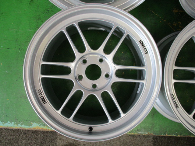 エンケイ/RPF1☆18インチ/9.5J+38☆5/114.3☆未使用/4本/美品/極上 