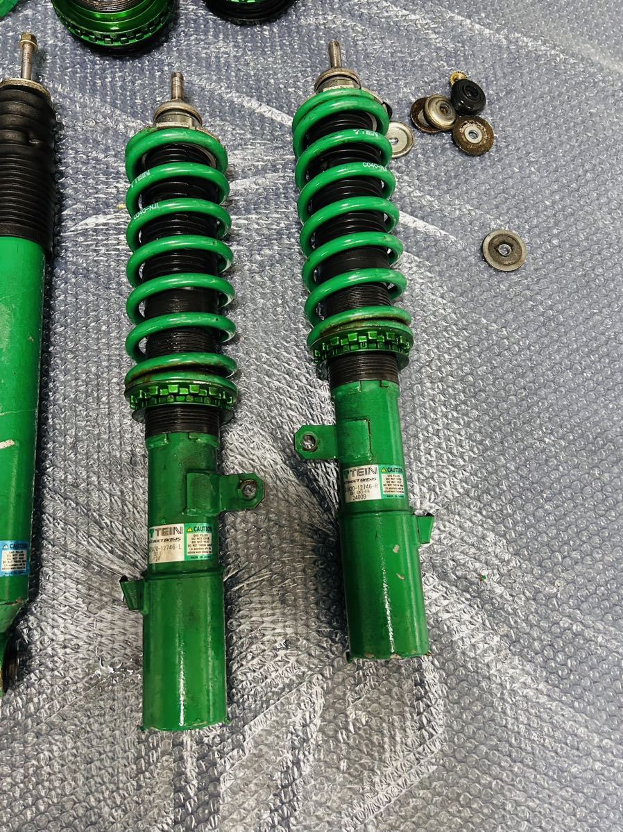 かぶ様…TEIN テイン ハイテク ダウンサス フィット GP1系 TEIN（テイン） フィット / フィット ハイブリッド GE8, GP1 (FF車)用