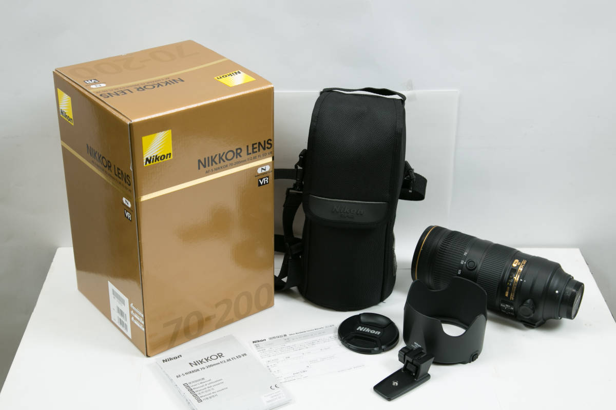 70-200mm VR AF-S ED Nikon FL NIKKOR f⁄2.8E Lens F2.8E