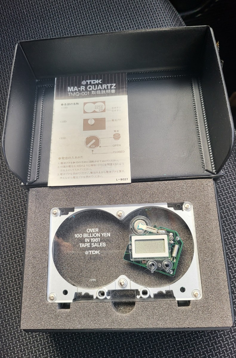 TDK カセットテープ型 置き時計 TDK MA-R QUARTZ TMQ-001 カセットテープ型クロック 置時計 希少品