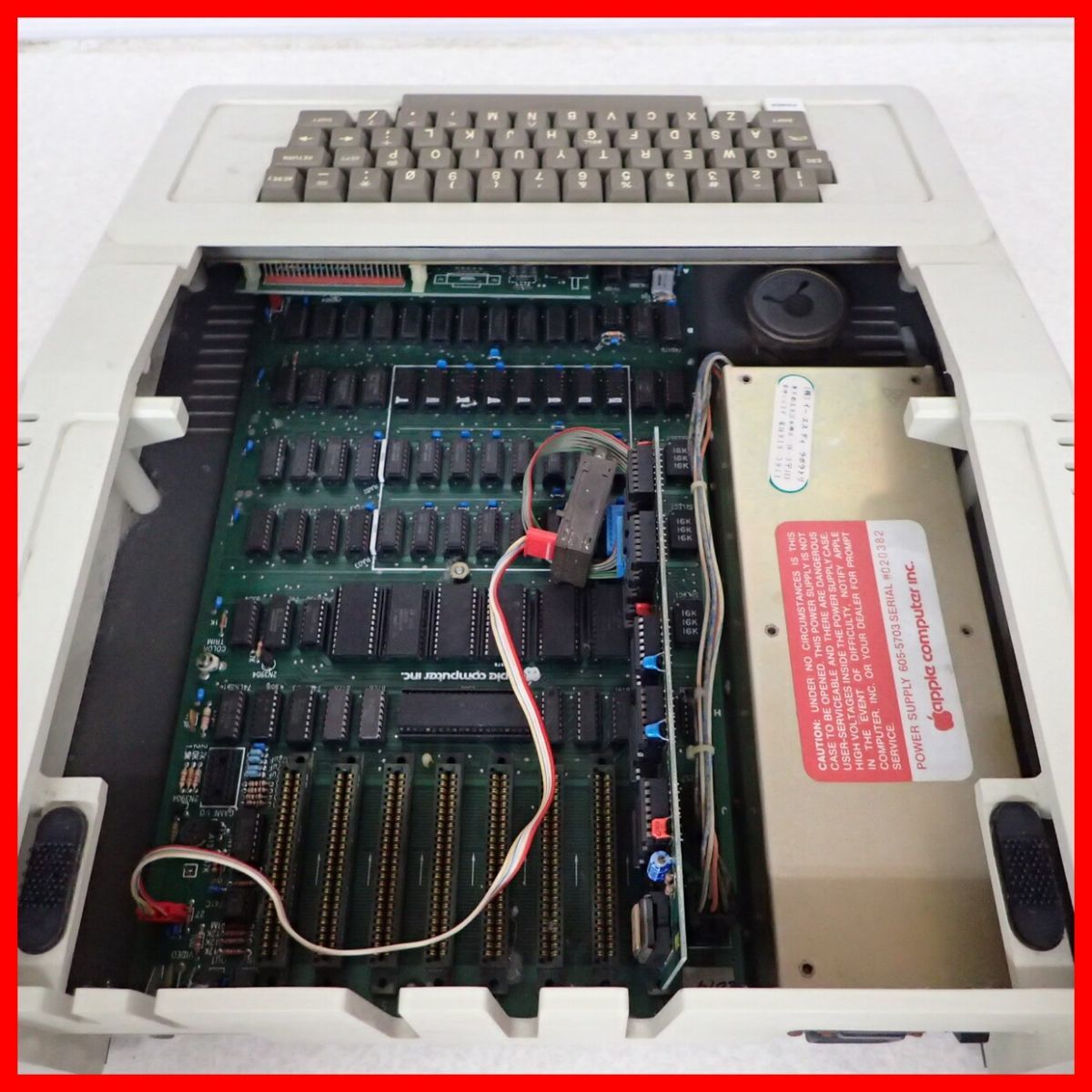 Apple II Plus コンピュータ MODEL NO. A2S1016 Apple II Plus互換