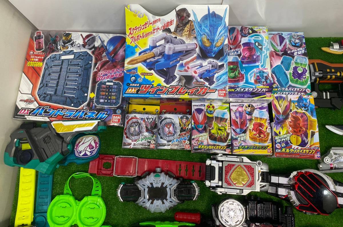 8-140 仮面ライダー 変身ベルト 強化 アイテム 大量 オーズ ビルド 鎧 