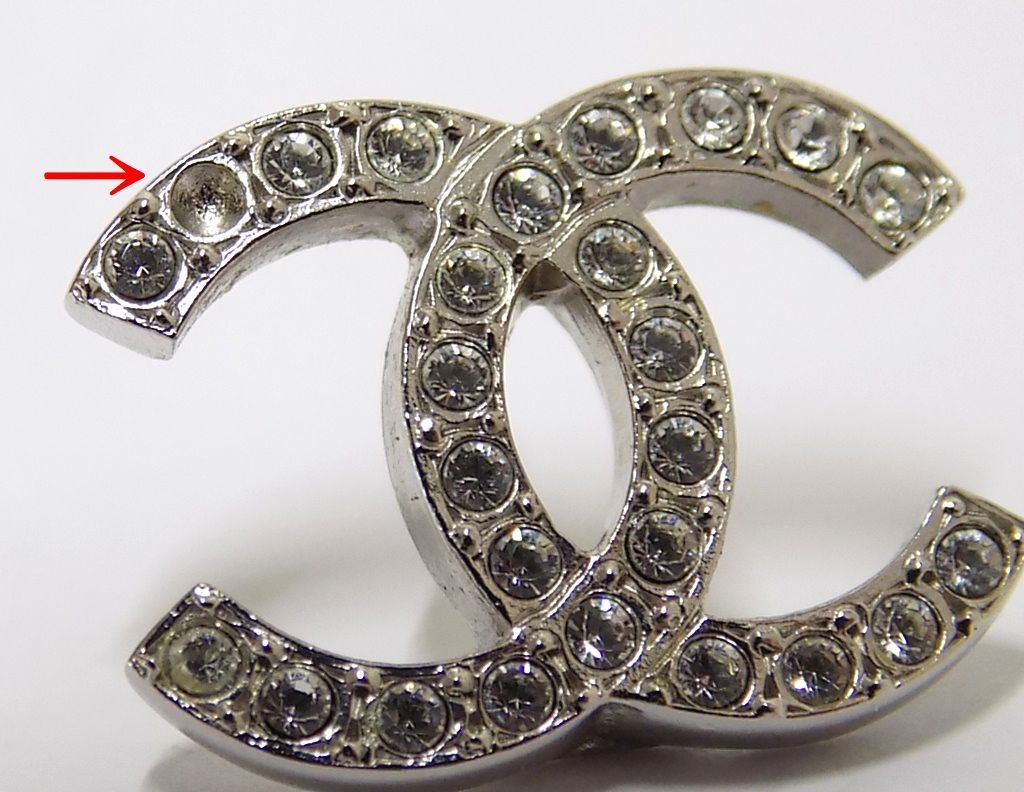 1T589□□CHANEL シャネル ココマーク ラインストーン ピアス C22 C