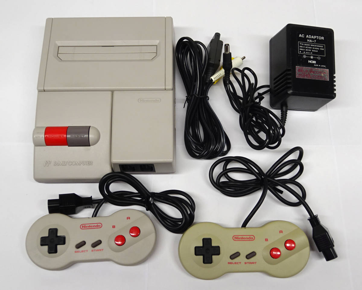 すぐ遊べます　任天堂　ニューファミコン本体セットとカセット29本 NEWファミコン本体 すぐ遊べます 任天堂 ニューファミコン本体セットと