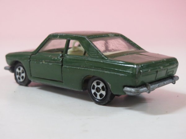 TOMICA トミカ ブルーバードSSS クーペ 緑色 1Aホイール トミカ ブルー