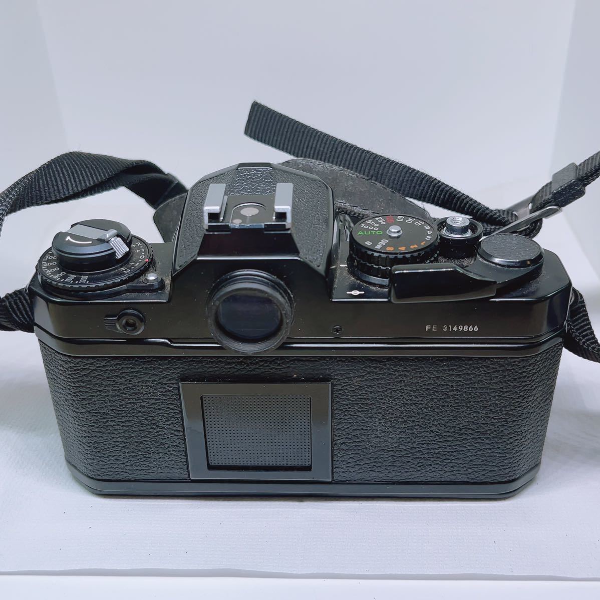 こ*ん様 Nikon FE10 フィルムカメラ 本体 NIKKOR 50mm ジ こ*ん様