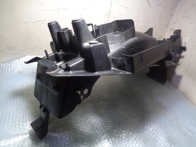 VFR400R NC30 リアフェンダー，インナーリアフェンダー