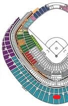 ８月２７日（日）巨人VS阪神（東京ドーム）　１枚（２階中央） 野球 スポーツ