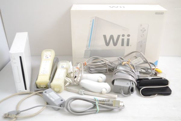 B000V45V　任天堂★Wii★ソフト★まとめてセット★マリオ★カービィ★カラオケ★Wii Fit★コレクション
