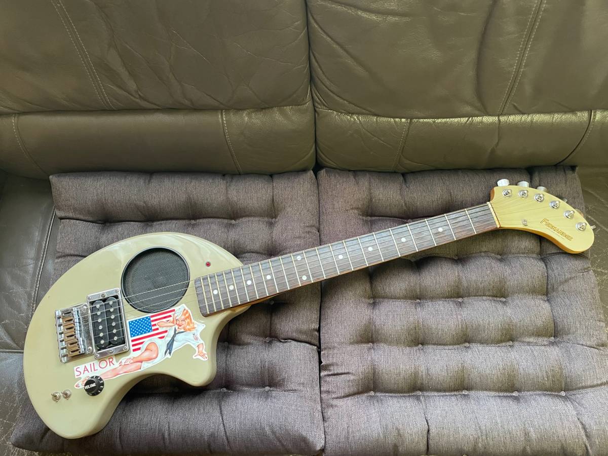 □FERNANDESS ZO-3 フェルナンデス ゲイン調整機能付き ZO-3 FERNANDES