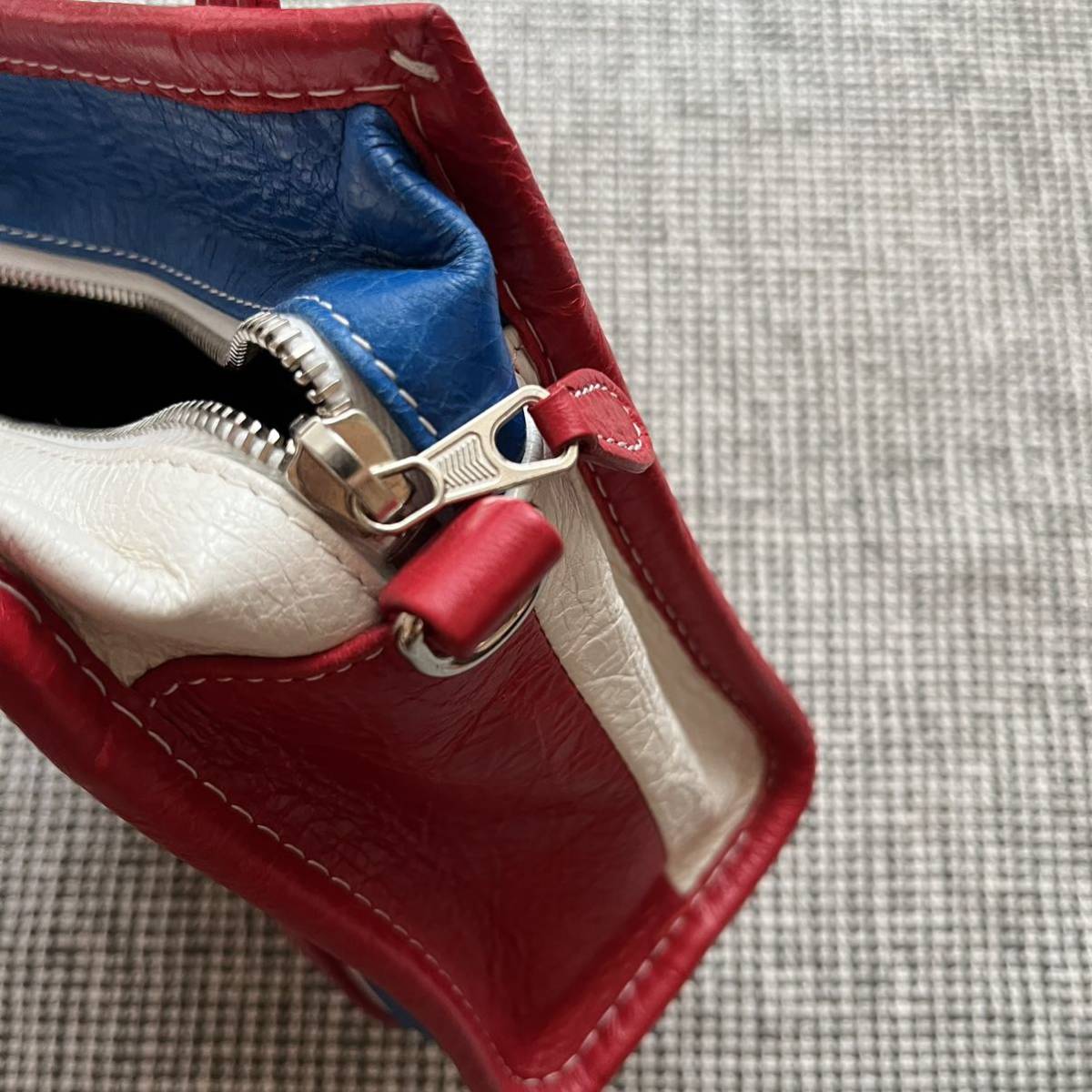 BALENCIAGA バザールショッパー XS トートバッグ ストライプ BALENCIAGA バザールショッパー XS トートバッグ ストライプ