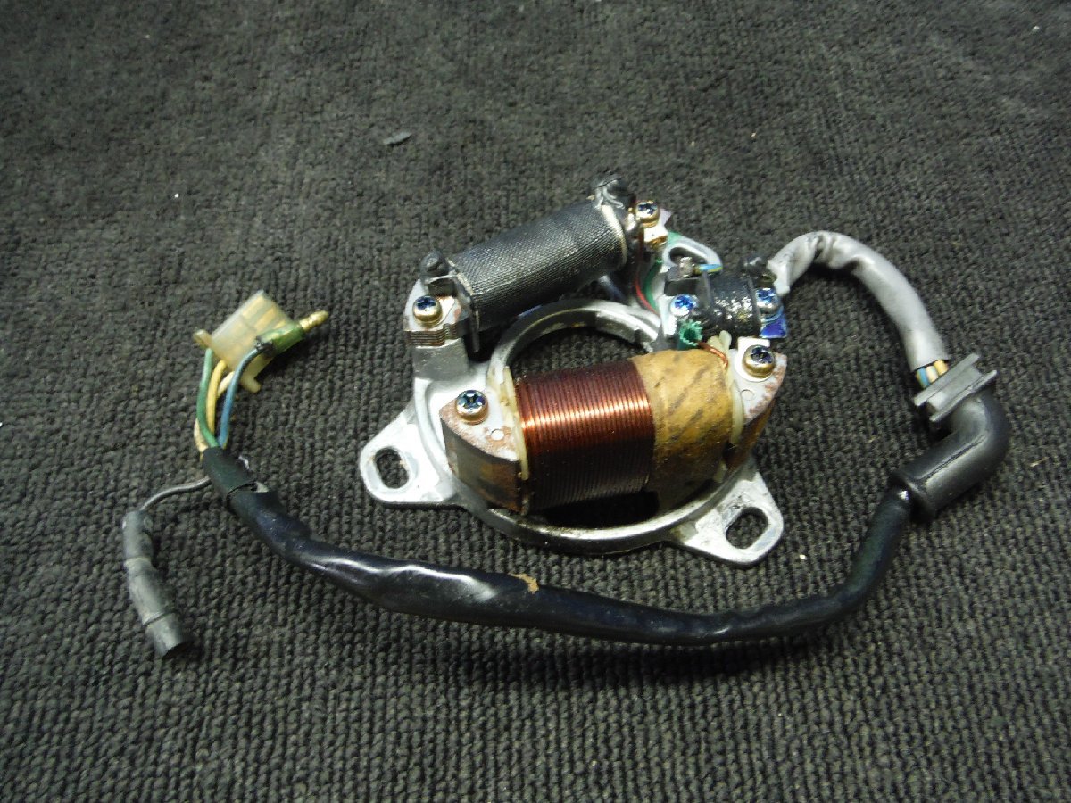 NS50F AC08E エンジンパーツ ダイナモ ジェネレーター 送料表あり