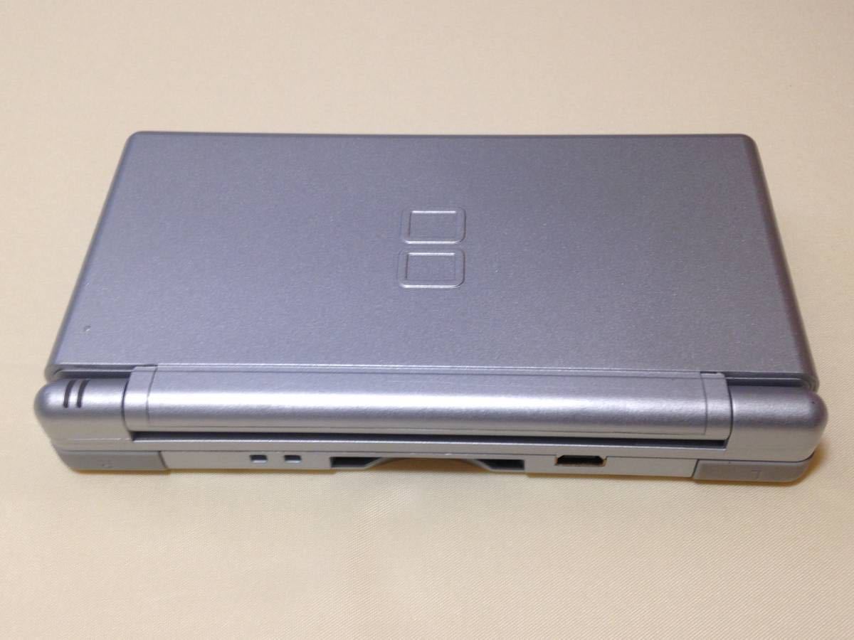 【美品　中古動作品】　ニンテンドー　任天堂　DS Lite （グロスシルバー）＋付属品付き_6
