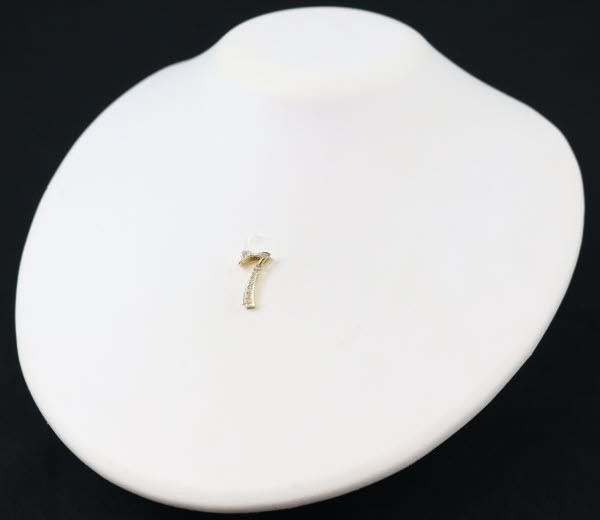 ゆきざき ペンダントトップ ダイヤ 0.17ct ノンブル ナンバー No.7
