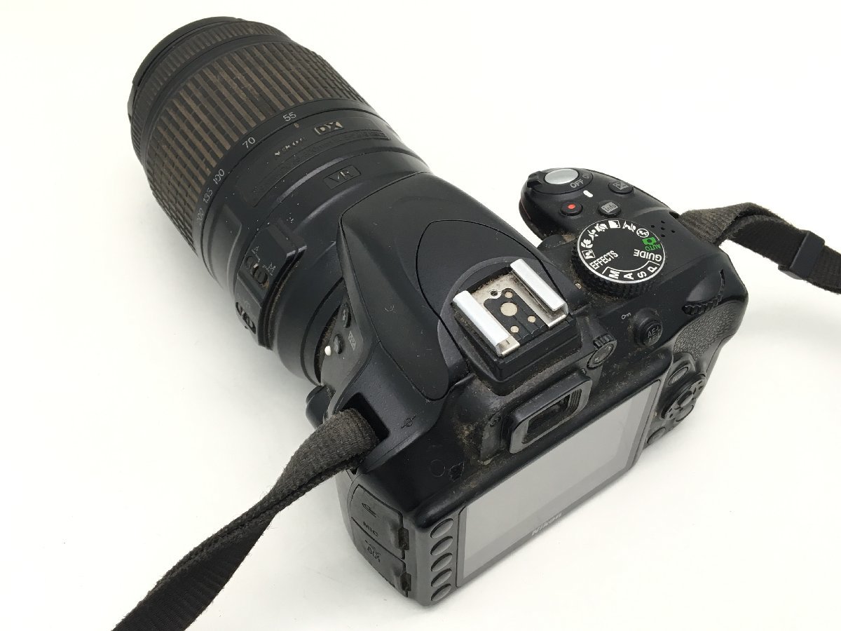 Nikon D3000 / DX AF-S NIKKOR 55-300mm 1:4.5-5.6 G ED 一眼レフ
