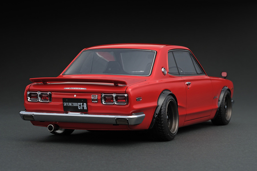 中古・美品】1/18スケール ignition model Nissan Skyline 2000 GT-R