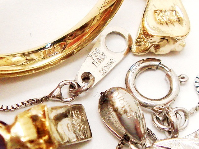 K14 ネックレストップ　刻印あり K14刻印あり✨ダイヤモンド&アメジスト&ゴールドのネックレストップ