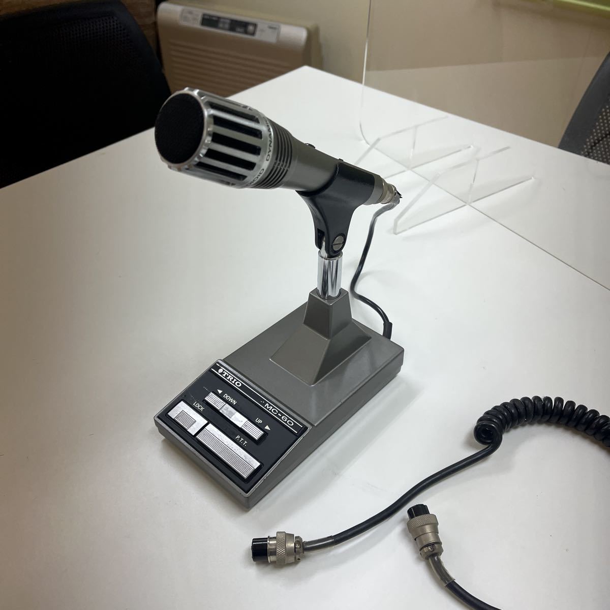 TRIOケンウッド MCー60 8ピン ダイナミック型 中古 スタンドマイク