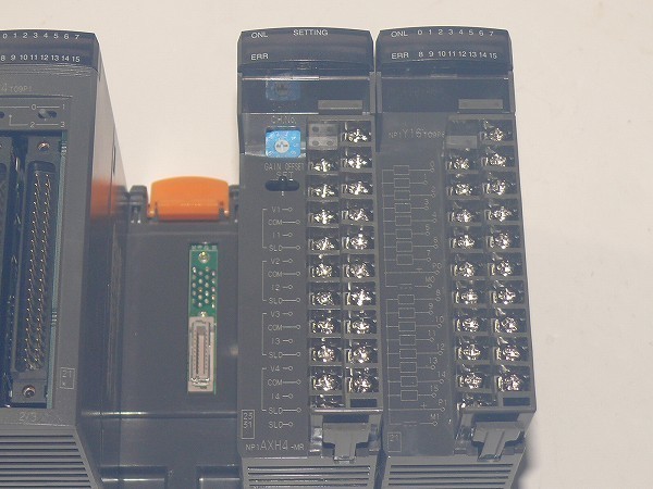 富士電機□PLC MICREX SX シーケンサ NP1S-22 NP1F-MC8P1-Z1 NP1X6406