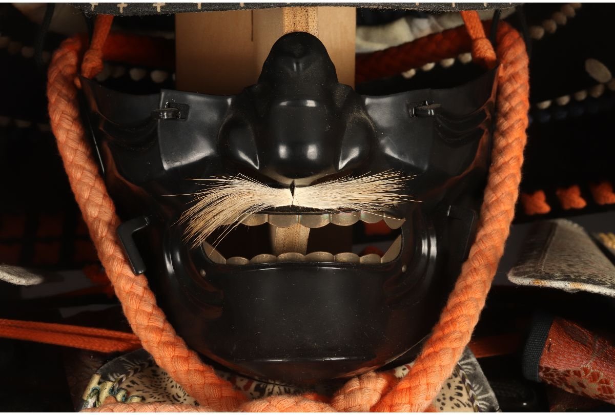 URA]黒胴当世素懸等身大鎧一式/飾鎧/約175cm/4-s3-219 (検索)骨董/兜