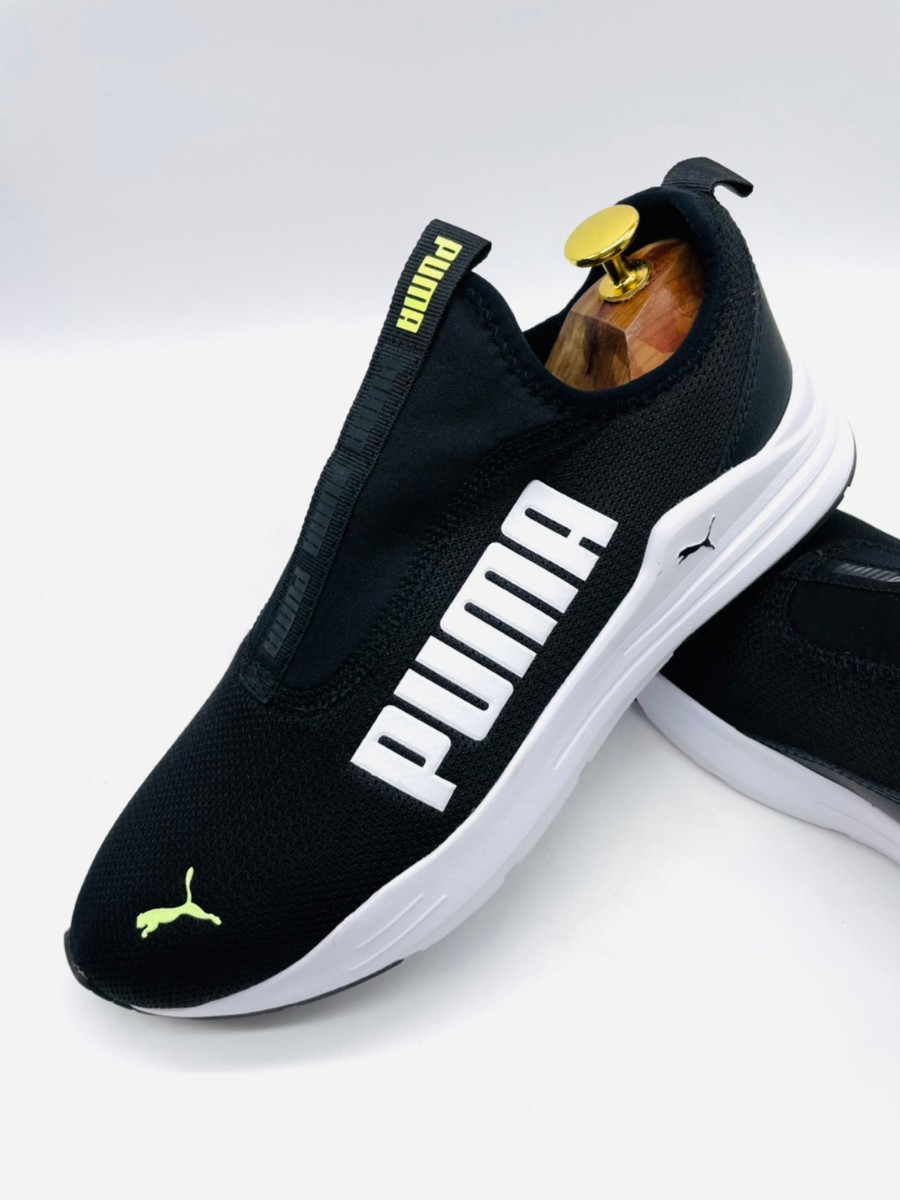 衝撃プライス！『最強の1足！』【PUMA/ワイヤード/385881-09】上質スリッポンスニーカー！ブラック×ホワイト/jp26.5cm！