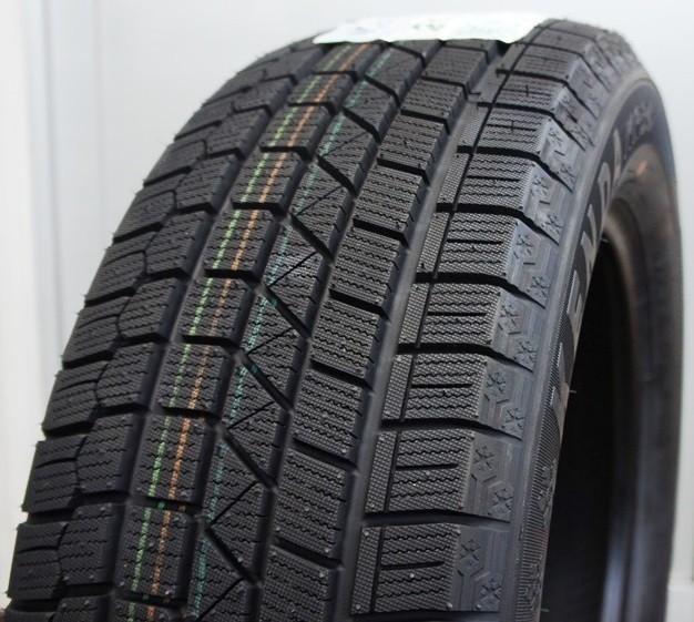 赤字超特価，SALE 出品=在庫OK 2023年製造＃ ケンダ スタッドレス KR36 235/50R18 97Q 1本 送料別途 大 のスタッドレスタイヤ(新品)｜売買されたオークション情報、yahooの商品情報をアーカイブ公開 - オークファン 18インチ