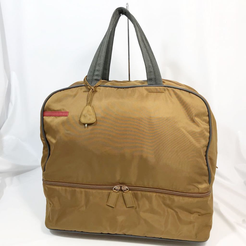 プラダスポーツボストンバック【極美品】