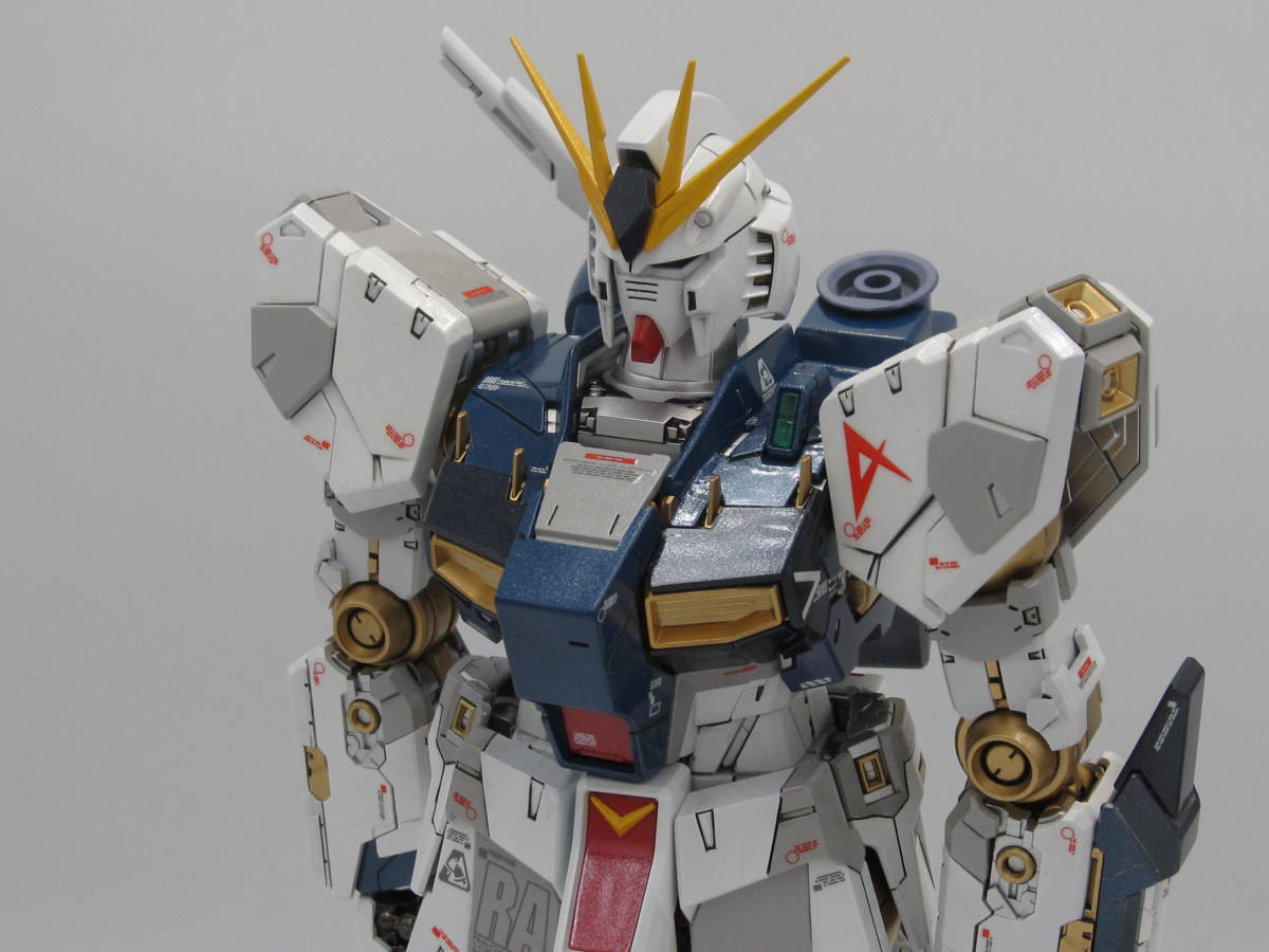 〇 1/100 MG RX-93 νガンダム Ver.Ka チタニウムフィニッシュ 機動戦士