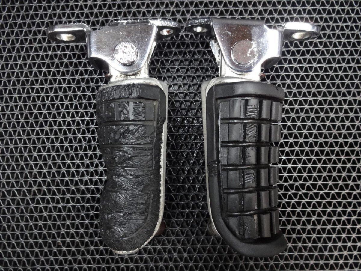 ホンダ　CB1100F　フロントステップ左右SET　　（実動車より　SC11　CB900F　CB750FC　HONDA　動画あり　旧車絶版